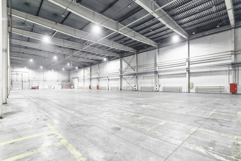 Interior of empty warehouse podatek